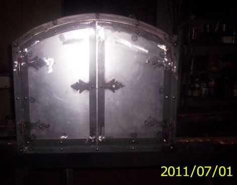 kemence_ajto-2_001.jpg
